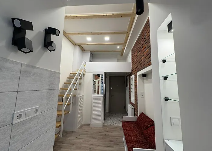 5 хв від центру міста * Leópolis